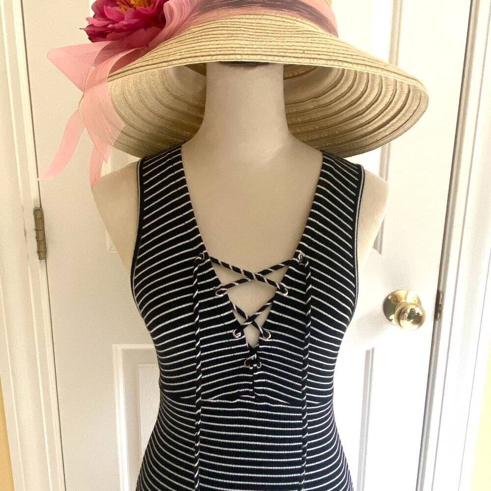 Sans Souci black white stripe, criss-cross front, sexy slit, maxi sundress, sz M